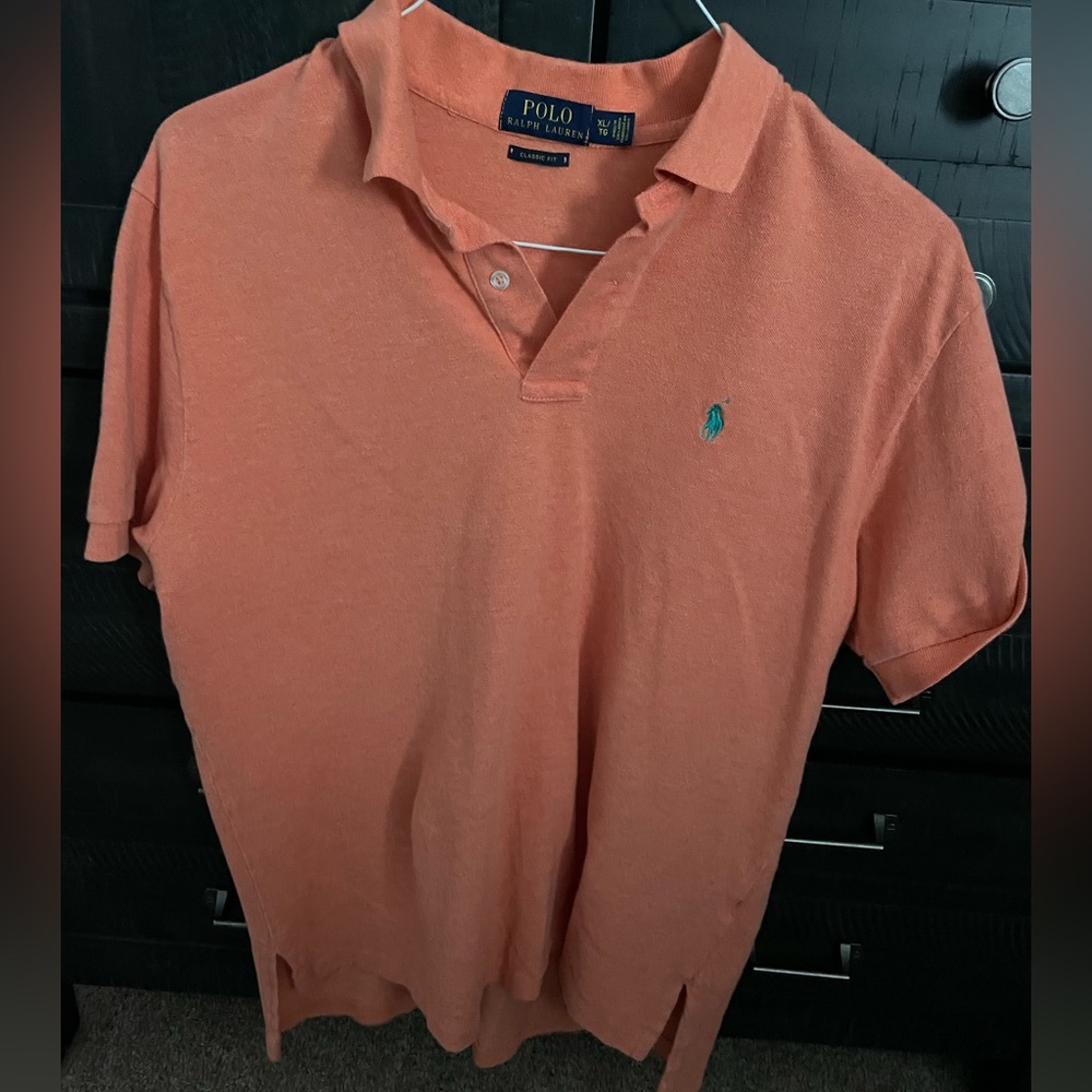 Gently used Ralph Lauren polo. Only worn twice. No stains, No holes. XL